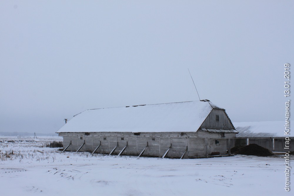 Старасьвецкі амбар у Осава